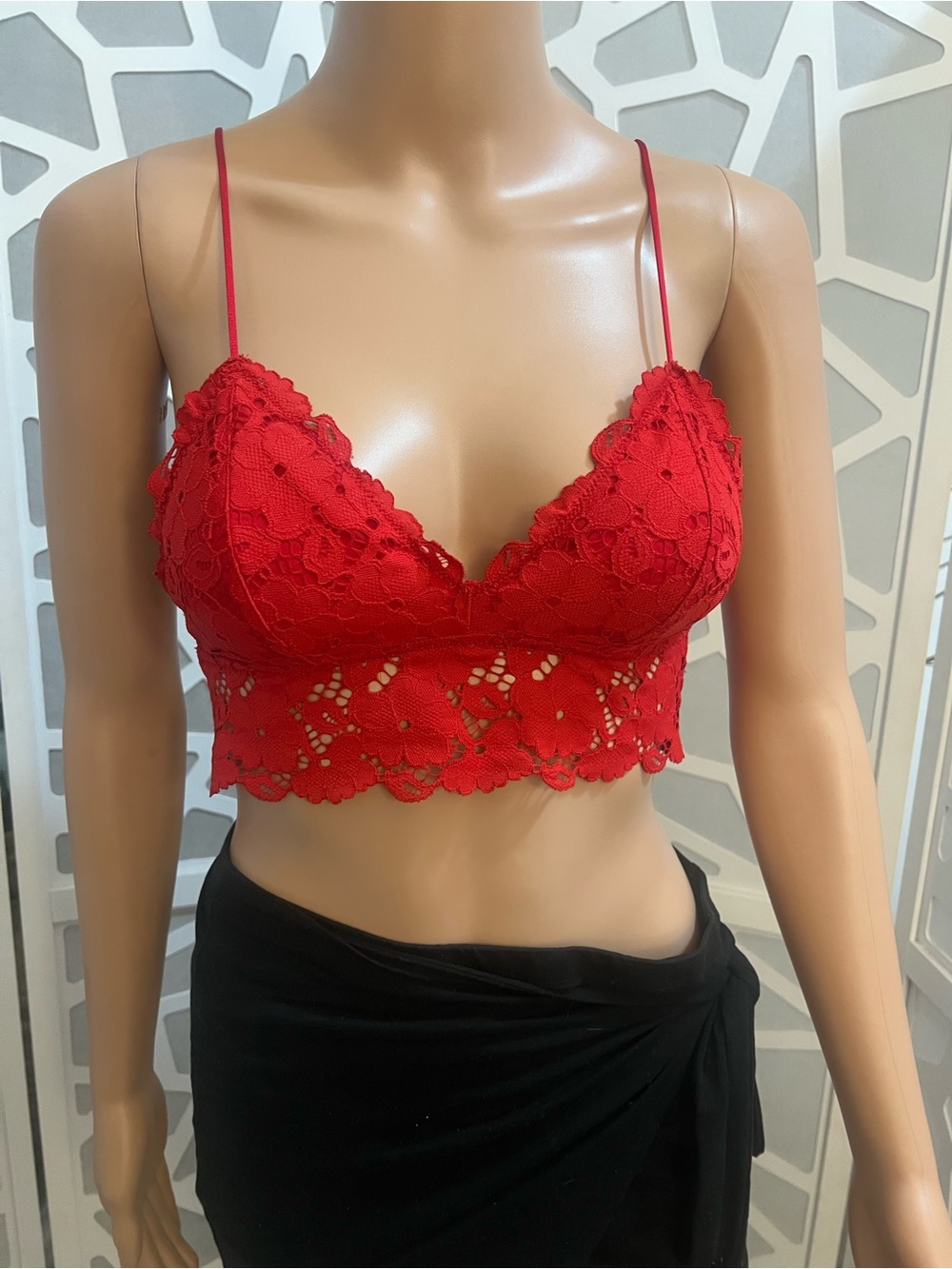 Womenâs Red Floral Lace Longline Bralette Crop Top Size Small S Plunge